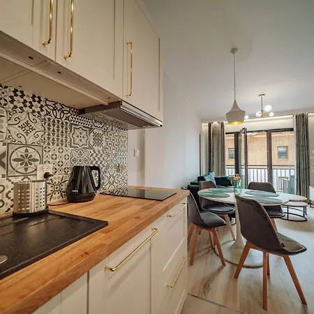 Silence Karpatia Nefryt